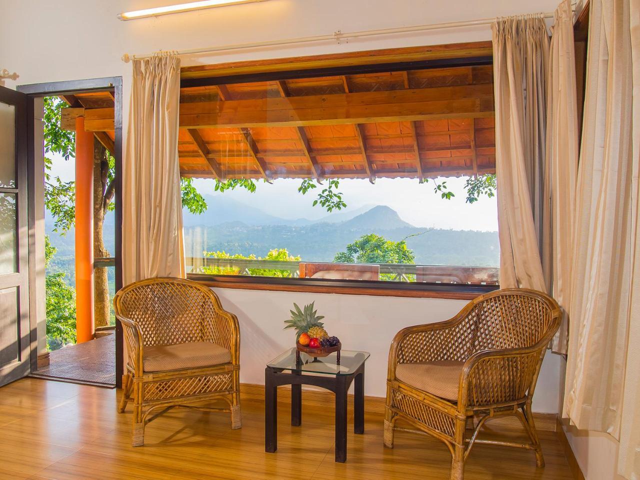 Edakkal Hermitage Resorts Ambalavayal Eksteriør billede